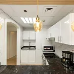 Luxury High Floor Condo In Marina Rooftop Pool